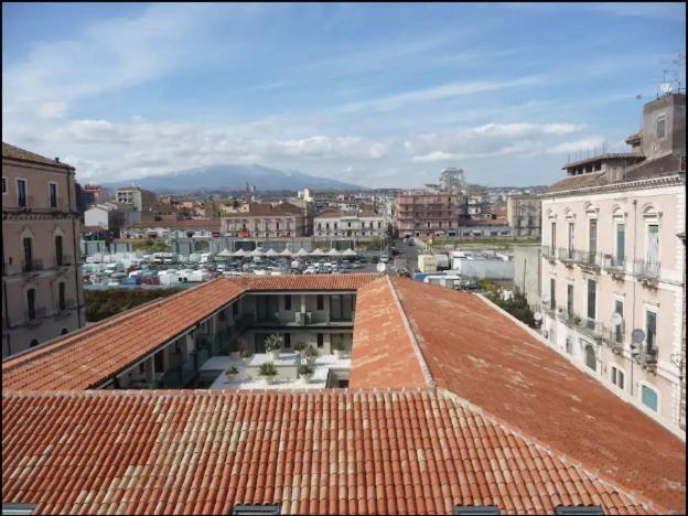 Life In Station Apartment Catania Luaran gambar
